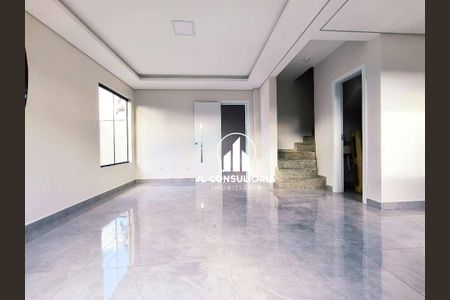 5_photo/94dcfb9e8d.eb4747a7722cd593-ATLAS-2b0a6c5b-56f4-42f2-bc50-9251465eda05.jpg de casa à venda com 3 quartos, 80m² em Sítio Cercado, Curitiba