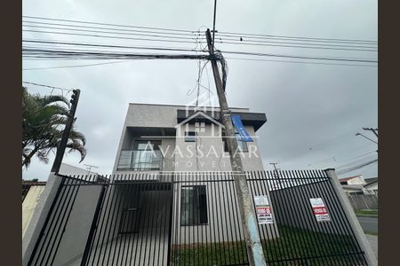 1_photo/94dcfb9e8d.eb4747a7722cd593-ATLAS-840f6e38-696a-4f36-80b6-dcb4f70261dd.jpg de casa à venda com 2 quartos, 80m² em Sítio Cercado, Curitiba