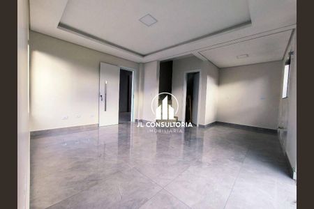 6_photo/94dcfb9e8d.eb4747a7722cd593-ATLAS-9ca7590c-70c6-4b10-8ba1-7bd166a022c4.jpg de casa à venda com 3 quartos, 80m² em Sítio Cercado, Curitiba