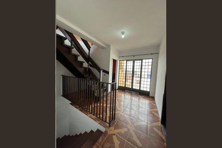 5_photo/94dcfb9ea1.a82db8b1a7eaaccb-ATLAS-3b779f9f-880e-4bdd-b555-59b9fcd9def1.jpg de casa à venda com 4 quartos, 315m² em Sítio Cercado, Curitiba