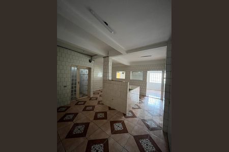 3_photo/94dcfb9ea1.a82db8b1a7eaaccb-ATLAS-bbca790a-716b-4d95-a496-608eb005cee6.jpg de casa à venda com 4 quartos, 315m² em Sítio Cercado, Curitiba