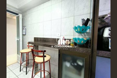 2_photo/94dcfb9ec9.22699c2c6275778c-ATLAS-ee8eef9d-e1ef-4eb8-96e9-7cac567f9b44.jpg de apartamento à venda com 3 quartos, 58m² em Sítio Cercado, Curitiba