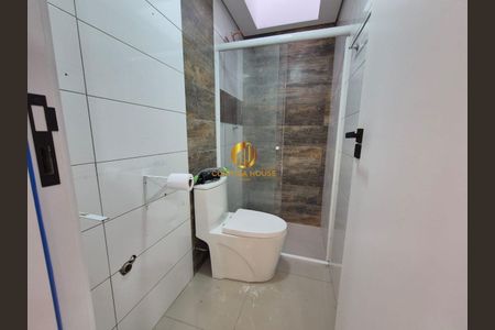 8_photo/94dcfb9fa3.86f105e730b74fa5-ATLAS-8cda2817-b19a-4f36-829b-36b337bd3a33.jpg de casa à venda com 3 quartos, 162m² em Sítio Cercado, Curitiba