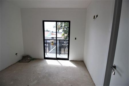 10_photo/94dcfba097.afc6c86b72fc7da5-ATLAS-7327e337-0534-445e-9b49-a3fd0dd83fc2.jpg de casa à venda com 3 quartos, 92m² em Sítio Cercado, Curitiba