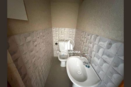 13_photo/94dcfba0ff.9713fd7ef9656459-ATLAS-116c439c-1185-44b5-b4c9-e40dab09971a.jpg de casa à venda com 3 quartos, 88m² em Xaxim, Curitiba