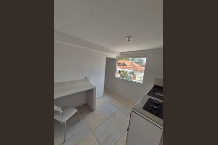 11_photo/94dcfba12f.1421303aa7be2334-ATLAS-ad0f7075-cf01-4e8c-a71a-d560aa4cce87.jpg de casa para alugar com 1 quarto, 24m² em Xaxim, Curitiba