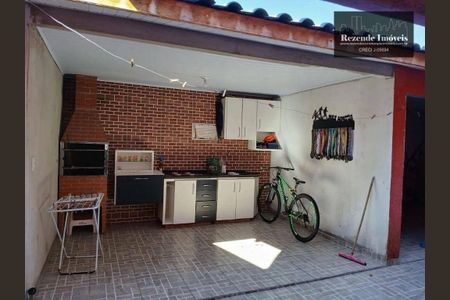 8_photo/94dcfba1d3.00932b903ec3f1ee-ATLAS-9762113a-714e-4596-9b49-00f79cfc3a49.jpg de casa à venda com 3 quartos, 160m² em Sítio Cercado, Curitiba