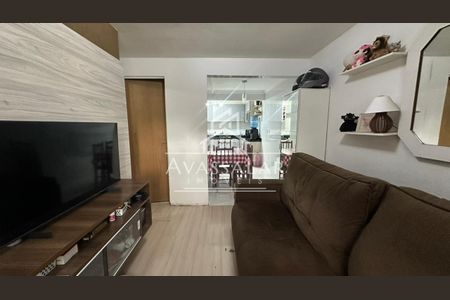 5_photo/94dcfba213.1300cc2611e44dfd-ATLAS-35d14e85-c258-4988-b263-db6bfb4d3356.jpg de casa à venda com 2 quartos, 35m² em Sítio Cercado, Curitiba