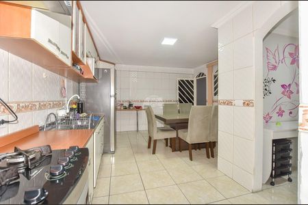 21_photo/94dcfba231.518e8cab1f3b2f24-ATLAS-25e1ecc9-933a-4d70-b90b-ab499b0cc9a3.jpg de casa à venda com 2 quartos, 60m² em Sítio Cercado, Curitiba