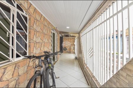 10_photo/94dcfba231.518e8cab1f3b2f24-ATLAS-2edc17fe-08c2-4a62-bc4c-5a5602d66a40.jpg de casa à venda com 2 quartos, 60m² em Sítio Cercado, Curitiba