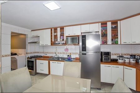 18_photo/94dcfba231.518e8cab1f3b2f24-ATLAS-3960993d-5b96-457c-96a8-0dd83f678cfc.jpg de casa à venda com 2 quartos, 60m² em Sítio Cercado, Curitiba