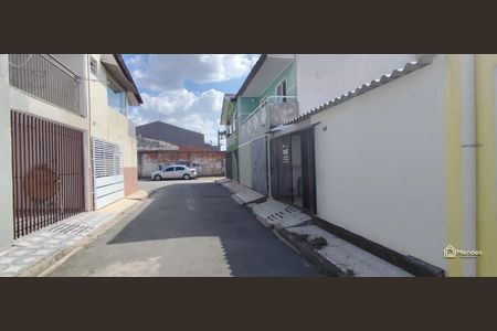 3_photo/94dcfba249.e100dba37721dde7-ATLAS-ed799ddc-f96f-4533-b4d1-2b0db22facef.jpg de casa à venda com 3 quartos, 65m² em Sítio Cercado, Curitiba