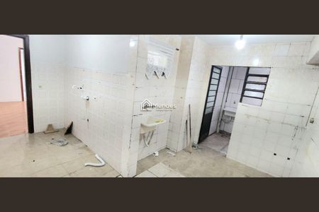 13_photo/94dcfba249.e100dba37721dde7-ATLAS-ff331a13-9b04-49d1-a560-63e6224a7d81.jpg de casa à venda com 3 quartos, 65m² em Sítio Cercado, Curitiba