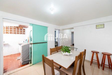 1_photo/94dcfba273.aef4de6394ba8e6d-ATLAS-06959325-9edd-409d-8967-2703efdf8b8f.jpg de casa à venda com 3 quartos, 60m² em Sítio Cercado, Curitiba