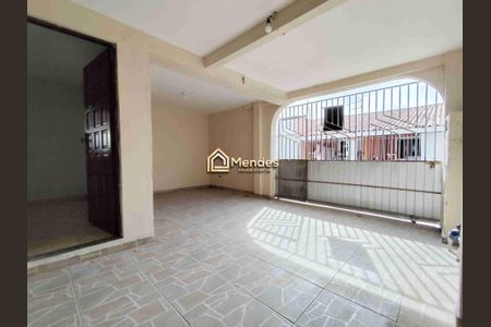 2_photo/94dcfba3a3.e8a11fb3a6effc75-ATLAS-d17d0a3f-bfdd-4774-b3a1-3809ebae3999.jpg de casa à venda com 3 quartos, 130m² em Sítio Cercado, Curitiba