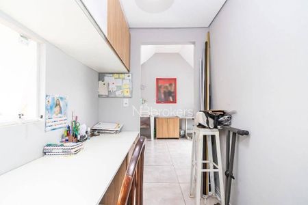 45_photo/94dcfba3f1.04091b6821e5c280-ATLAS-c422d5d2-a7dc-4bc8-bbb2-ba2212ed4e88.jpg de casa à venda com 3 quartos, 110m² em Sítio Cercado, Curitiba