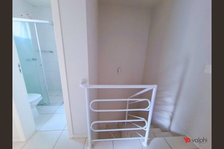 12_photo/94dcfba3f1.0b47ec3830489b60-ATLAS-4e0b6bb4-b047-4e48-9835-95a6de5bce48.jpg de casa à venda com 0 quarto, 65m² em Sítio Cercado, Curitiba