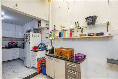 7_photo/94dcfba3f5.bd14e2bd8281e2f5-ATLAS-1a76c8de-1869-4b38-bd21-1451817fa579.jpg de casa à venda com 2 quartos, 69m² em Sítio Cercado, Curitiba