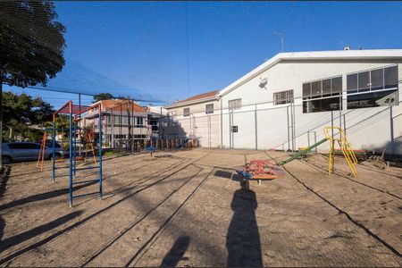 37_photo/94dcfba3f5.bd14e2bd8281e2f5-ATLAS-583257e8-97b3-48f9-bc08-cc741f7843f6.jpg de casa à venda com 2 quartos, 69m² em Sítio Cercado, Curitiba