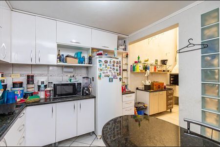 18_photo/94dcfba3f5.bd14e2bd8281e2f5-ATLAS-cae6a54f-3a78-4dcc-af36-9be50f55ce00.jpg de casa à venda com 2 quartos, 69m² em Sítio Cercado, Curitiba