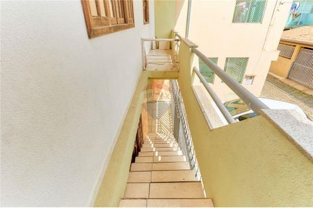 31_photo/94dcfba40d.831b7bf37550e2c4-ATLAS-34da2623-2ddc-4c65-afa0-aa7607a789fb.jpg de casa à venda com 4 quartos, 230m² em Sítio Cercado, Curitiba