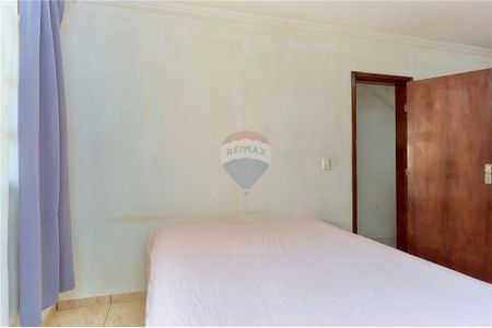 21_photo/94dcfba40d.831b7bf37550e2c4-ATLAS-455b90d3-d7b4-4584-bb69-2d191df24227.jpg de casa à venda com 4 quartos, 230m² em Sítio Cercado, Curitiba