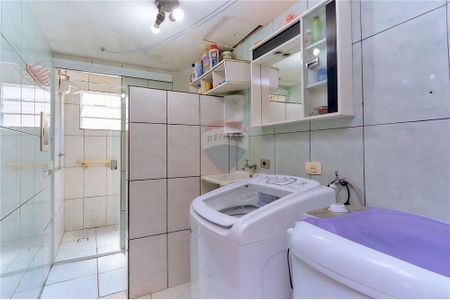 11_photo/94dcfba40d.831b7bf37550e2c4-ATLAS-a944f8ee-32a2-45b6-9ca9-a6a60e97e72f.jpg de casa à venda com 4 quartos, 230m² em Sítio Cercado, Curitiba