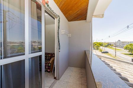 10_photo/94dcfba483.7cabae515ccd2ab5-ATLAS-060e574b-4a13-46c0-a66b-0d423a2a3c6b.jpg de casa à venda com 3 quartos, 600m² em Sítio Cercado, Curitiba