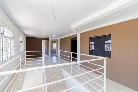 45_photo/94dcfba483.7cabae515ccd2ab5-ATLAS-61d2d653-a36d-4e5d-a48c-9f9badec3e42.jpg de casa à venda com 3 quartos, 600m² em Sítio Cercado, Curitiba