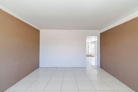 39_photo/94dcfba483.7cabae515ccd2ab5-ATLAS-d94b6bfe-31e1-48e7-ba44-29c11e4c117a.jpg de casa à venda com 3 quartos, 600m² em Sítio Cercado, Curitiba