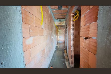 9_photo/94dcfba495.8d983f436c292bbf-ATLAS-43944f69-e12c-45ac-b702-1f6d802cba79.jpg de casa à venda com 2 quartos, 51m² em Sítio Cercado, Curitiba