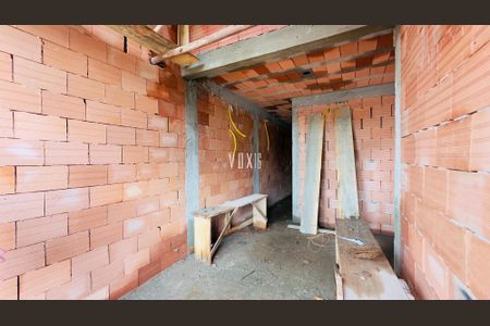 7_photo/94dcfba495.8d983f436c292bbf-ATLAS-c09bc63e-81ec-44b5-9d38-1df42a70e165.jpg de casa à venda com 2 quartos, 51m² em Sítio Cercado, Curitiba