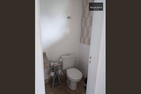 11_photo/94dcfba4ed.b3261f39e9f78773-ATLAS-a0f13ad1-57a3-4ef9-9aee-fa7fd4a2f533.jpg de casa à venda com 3 quartos, 100m² em Alto Boqueirão, Curitiba