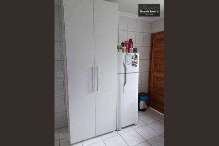 5_photo/94dcfba4ed.b3261f39e9f78773-ATLAS-e57fbd54-97fc-49ea-b410-8fafc2083199.jpg de casa à venda com 3 quartos, 100m² em Alto Boqueirão, Curitiba