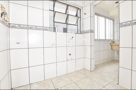 10_photo/94dcfba5d1.5a89f389b01f14e7-ATLAS-4372fcf8-c670-4dc1-b1e2-a8510a20decb.jpg de apartamento à venda com 3 quartos, 48m² em Alto Boqueirão, Curitiba