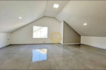 7_photo/94dcfba62b.2f15d505e37c7ac5-ATLAS-55e8cf44-23e5-49a7-a2d5-4248fedd0a65.jpg de casa à venda com 3 quartos, 144m² em Alto Boqueirão, Curitiba