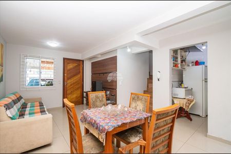 9_photo/94dcfba6d5.3504bb5d1b9d45d9-ATLAS-605d5e6a-573a-4782-8190-8f0b7e39798c.jpg de casa à venda com 3 quartos, 105m² em Xaxim, Curitiba