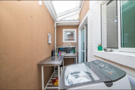 18_photo/94dcfba6d5.3504bb5d1b9d45d9-ATLAS-721fe393-aced-48ac-85f4-9ec415f3232b.jpg de casa à venda com 3 quartos, 105m² em Xaxim, Curitiba