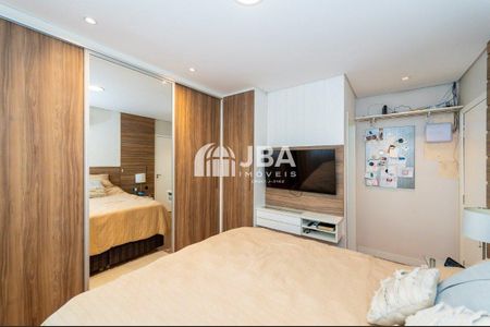 31_photo/94dcfba757.9e54cb4a11914814-ATLAS-0bb964b3-4b4e-4430-b48c-7c507984c8af.jpg de casa à venda com 3 quartos, 125m² em Xaxim, Curitiba