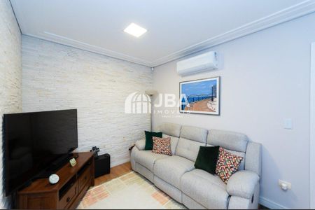 23_photo/94dcfba757.9e54cb4a11914814-ATLAS-1d278d57-64f1-46e5-b877-d6b3a60e9486.jpg de casa à venda com 3 quartos, 125m² em Xaxim, Curitiba