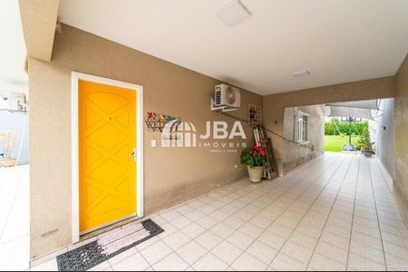 7_photo/94dcfba757.9e54cb4a11914814-ATLAS-9bd624dd-0a75-4860-94d4-2dc6d792f687.jpg de casa à venda com 3 quartos, 125m² em Xaxim, Curitiba