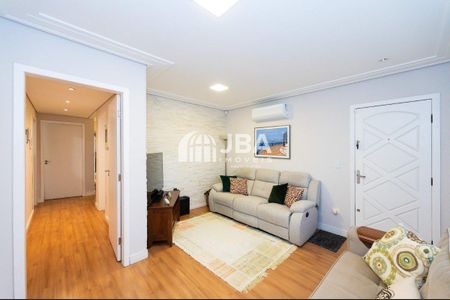 21_photo/94dcfba757.9e54cb4a11914814-ATLAS-be6861e3-78c5-4700-8de2-4fec70b62aec.jpg de casa à venda com 3 quartos, 125m² em Xaxim, Curitiba