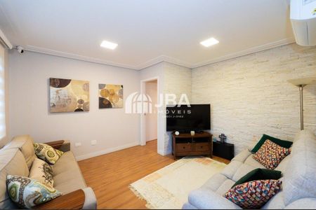 20_photo/94dcfba757.9e54cb4a11914814-ATLAS-e9285370-a07c-4cbb-8394-0e715f3035f4.jpg de casa à venda com 3 quartos, 125m² em Xaxim, Curitiba