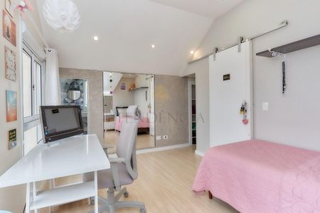 24_photo/94dcfba797.b9fa9bc5e94cc9ff-ATLAS-138d4cb2-ed5b-4821-8548-0523c1d0d255.jpg de casa à venda com 3 quartos, 147m² em Xaxim, Curitiba