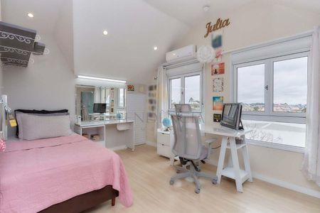 23_photo/94dcfba797.b9fa9bc5e94cc9ff-ATLAS-4b97d5b3-bd16-4f06-873c-0edd0a379985.jpg de casa à venda com 3 quartos, 147m² em Xaxim, Curitiba