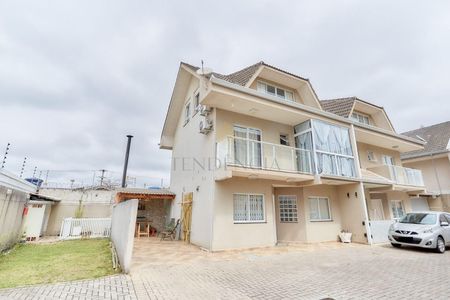 12_photo/94dcfba797.b9fa9bc5e94cc9ff-ATLAS-a5cab87e-5245-4509-8af6-82b76c72992a.jpg de casa à venda com 3 quartos, 165m² em Xaxim, Curitiba