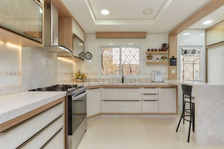 7_photo/94dcfba797.b9fa9bc5e94cc9ff-ATLAS-ea66d98b-7bd4-49c2-a094-1f1c6c0943c3.jpg de casa à venda com 3 quartos, 147m² em Xaxim, Curitiba