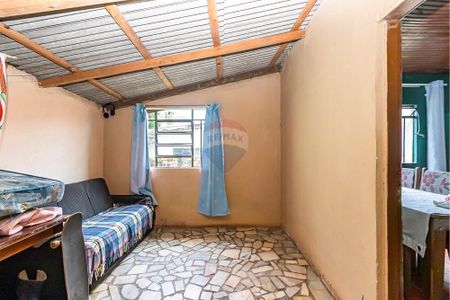 16_photo/94dcfba799.c74d3e0c457d7f23-ATLAS-47401914-d3d7-440e-a55a-45e231a54c7e.jpg de casa à venda com 2 quartos, 200m² em Xaxim, Curitiba