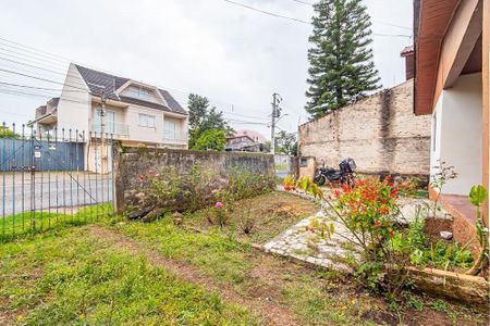 5_photo/94dcfba799.c74d3e0c457d7f23-ATLAS-afb52470-837b-4ff4-b9da-9508f8a457ef.jpg de casa à venda com 2 quartos, 200m² em Xaxim, Curitiba