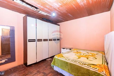 12_photo/94dcfba799.c74d3e0c457d7f23-ATLAS-e956f57b-7f7a-4ac5-a6ba-6796f595b8bc.jpg de casa à venda com 2 quartos, 200m² em Xaxim, Curitiba